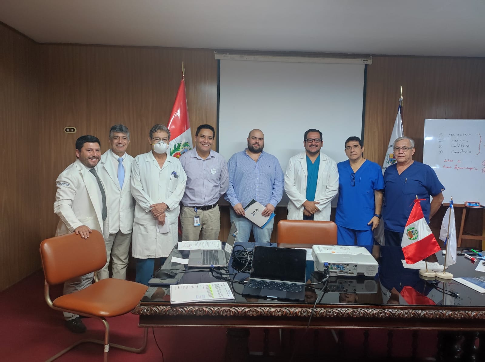 ORBIS INTERNACIONAL EN ALIANZA ESTRATÉGICA CON EL HOSPITAL REGIONAL DOCENTE DE TRUJILLO PARA ATENCIÓN A BEBÉS CON RETINOPATÍA DE LA PREMATURIDAD